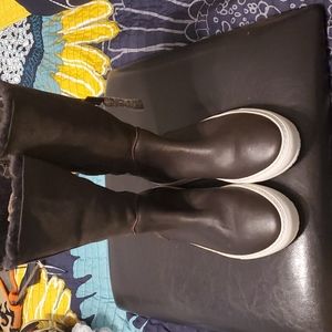 NWT Boemos Shoes Size 10